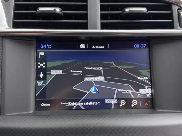 Photo 13 of 30 of VF7NXBHZMGY512722 DS DS 4 Crossback 1.6 BlueHDi Chic
