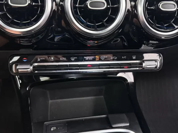 Mercedes-Benz A-Klasse 250 e Advantage
