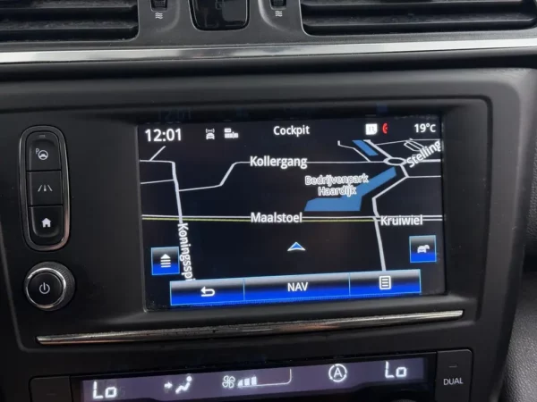 Photo 14 of 31 of VF1RFE00859824686 Renault Kadjar 1.2 TCe Bose
