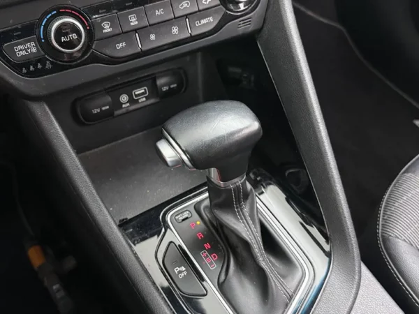 Kia Niro 1.6 GDi Hybrid DynamicLine Navi