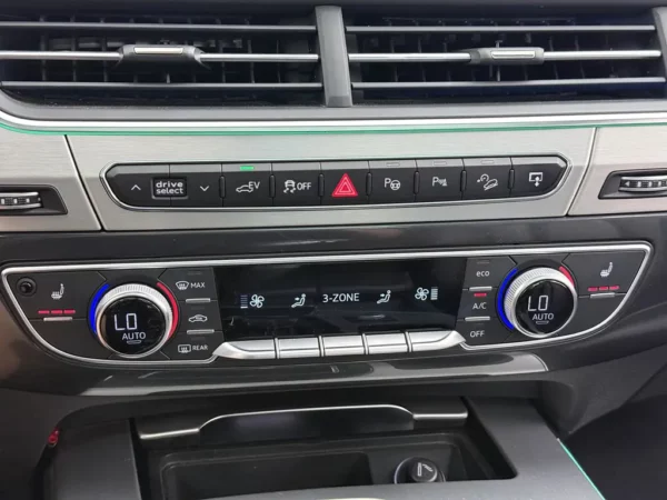 Audi Q7 3.0 TDI e-tron Quattro Sport