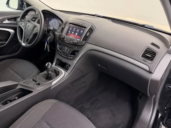 Photo 17 of 24 of W0LGM8EP7H1027336 Opel Insignia Sports Tourer 1.4 T EcoFLEX Business+