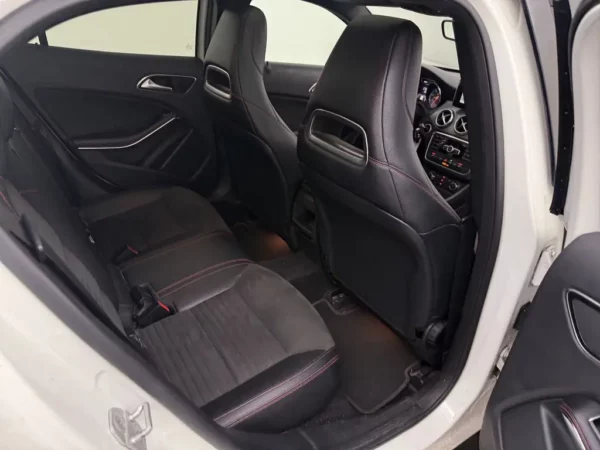 Mercedes-Benz GLA 180 Aut. Ambition