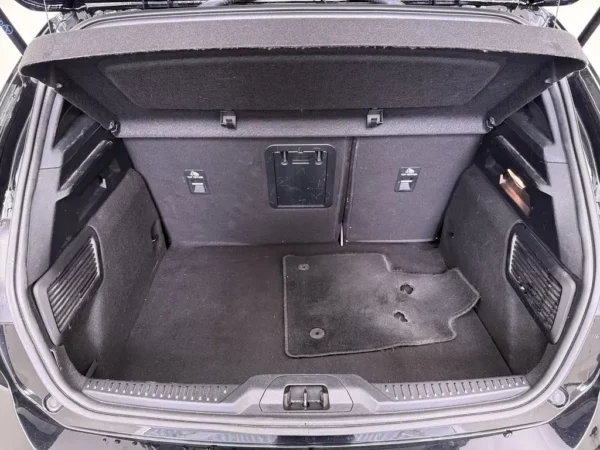 Photo 17 of 26 of WF0NXXGCHNNB06805 Ford Focus 1.0 EcoBoost Hybrid ST Line