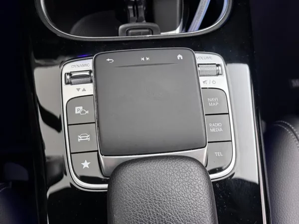Mercedes-Benz A-Klasse 220 Aut. Premium