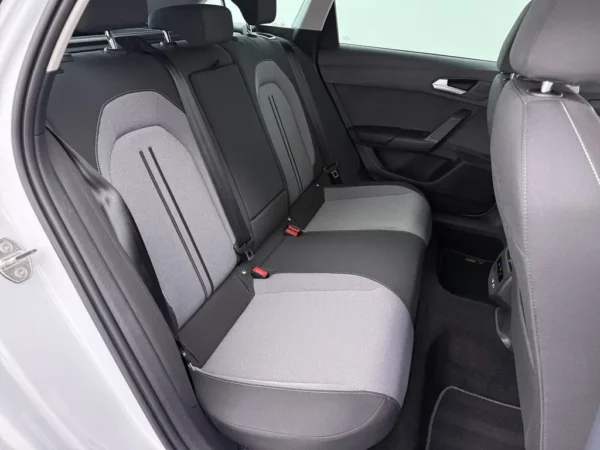 SEAT Leon Sportstourer 1.5 eTSI Style Business