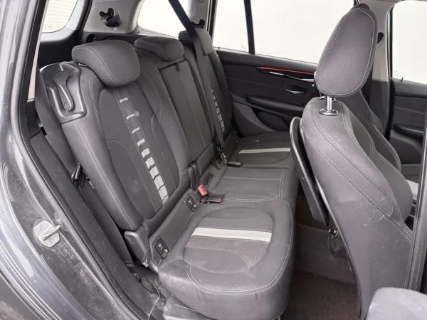 Photo 18 of 26 of WBA2D310205C56382 BMW 2 Serie Gran Tourer 218i Aut. High Executive 7-Seats