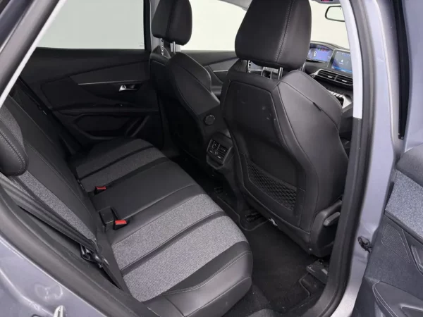 Peugeot 3008 1.2 PureTech AGC Allure