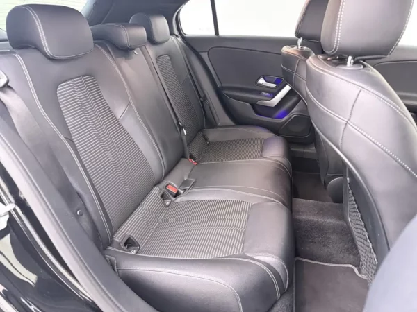 Mercedes-Benz A-Klasse 220 Aut. Premium