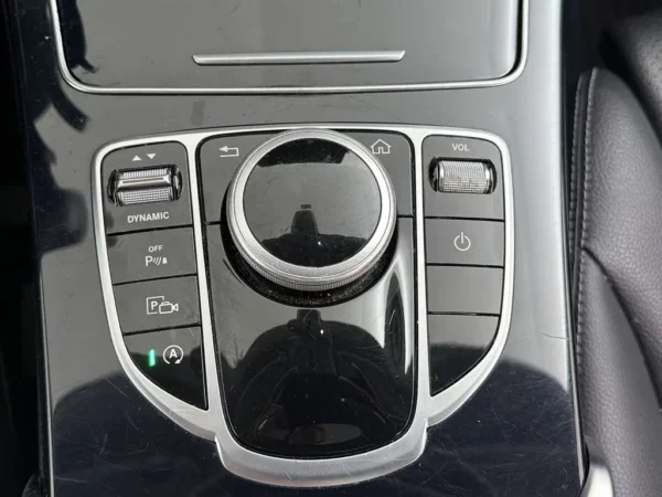 Mercedes-Benz C-Klasse Estate 200 AUT. Business Solution AMG