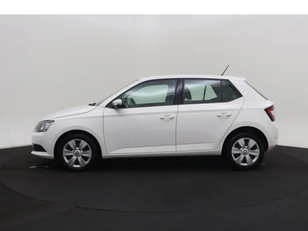 Skoda Fabia 1.0 Active Elektr -Pakket Navigatie