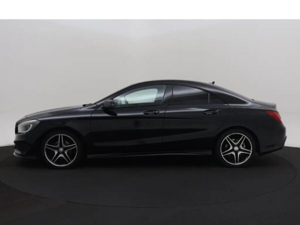Mercedes-Benz CLA-Klasse 180 Ambition AMG