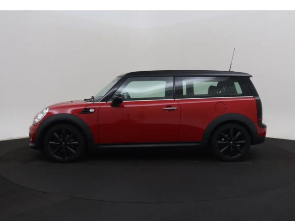 Photo 20 of 23 of WMWZF310X0T709410 MINI Clubman 1.6 Cooper Chili Final Edition