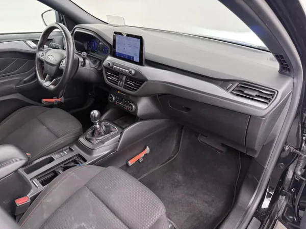 Photo 20 of 26 of WF0NXXGCHNNB06805 Ford Focus 1.0 EcoBoost Hybrid ST Line