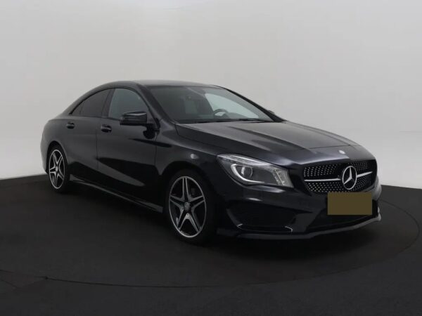 Mercedes-Benz CLA-Klasse 180 Ambition AMG