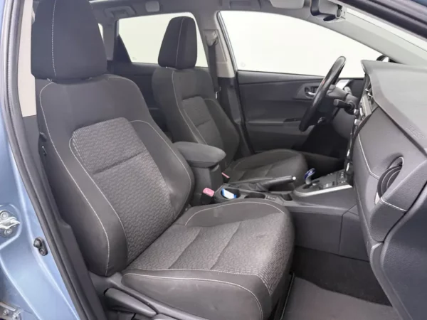 Toyota Auris Touring Sports 1.8 Hybrid Lease