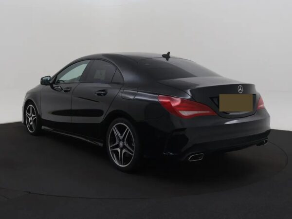 Mercedes-Benz CLA-Klasse 180 Ambition AMG