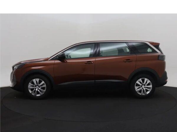Photo 23 of 26 of VF3MRHNSMNS054481 Peugeot 5008 1.2 PureTech Active Pack 7p.