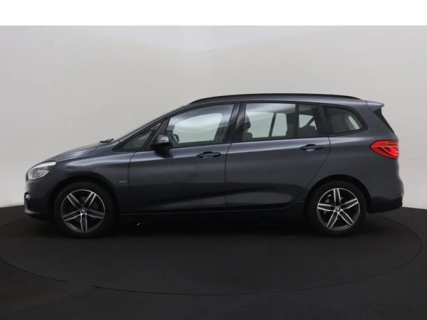 Photo 23 of 26 of WBA2D310205C56382 BMW 2 Serie Gran Tourer 218i Aut. High Executive 7-Seats