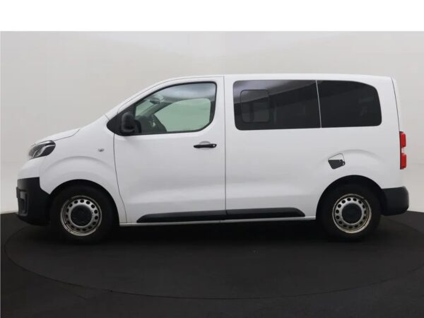 Toyota Proace Shuttle 1.5 D-4D Cool Comfort Compact 9p.