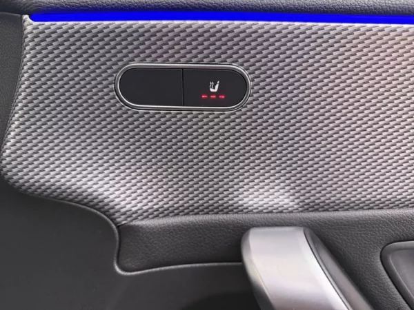 Mercedes-Benz A-Klasse 220 Aut. Premium