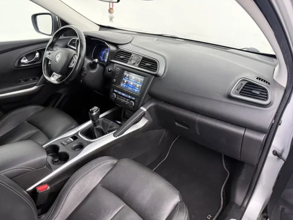 Photo 23 of 31 of VF1RFE00859824686 Renault Kadjar 1.2 TCe Bose