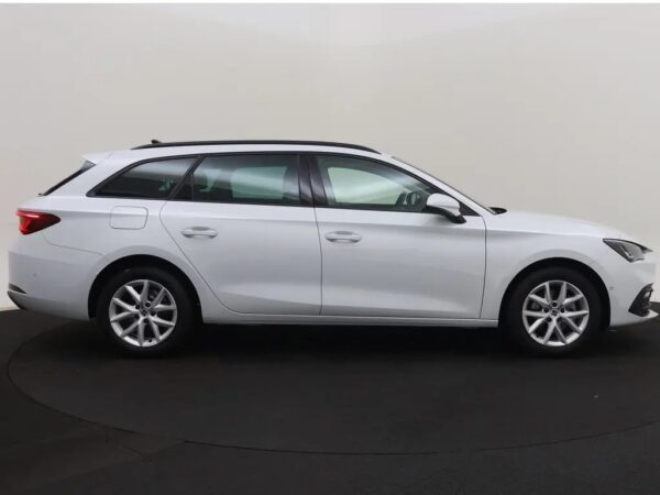 SEAT Leon Sportstourer 1.5 eTSI Style Business