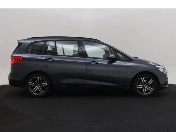 Photo 24 of 26 of WBA2D310205C56382 BMW 2 Serie Gran Tourer 218i Aut. High Executive 7-Seats