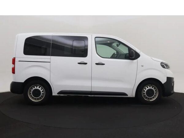 Toyota Proace Shuttle 1.5 D-4D Cool Comfort Compact 9p.