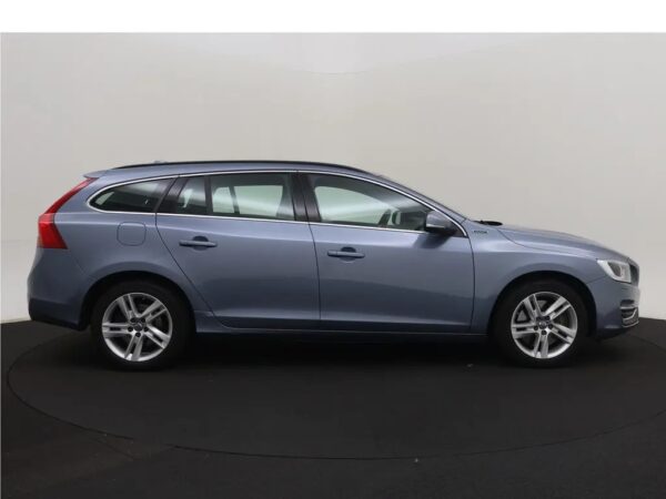 Volvo V60 2.4 D5 Twin Engine Lease Edition