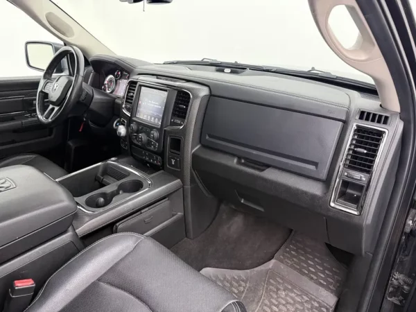 Photo 24 of 30 of 1C6RR7MT5HS793233 Dodge Ram 1500 5.7 V8 4x4 Quad