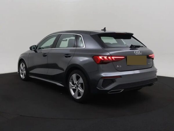Photo 25 of 25 of WAUZZZGY5NA052218 Audi A3 Sportback 30 TFSI DSG S-Line