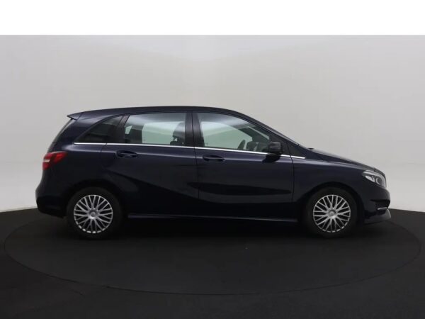 Photo 25 of 27 of WDD2462421N183920 Mercedes-Benz B-Klasse 180 Ambition