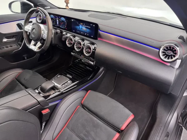 Mercedes-Benz CLA-Klasse Shooting Brake AMG 35 4MATIC Premium Plus