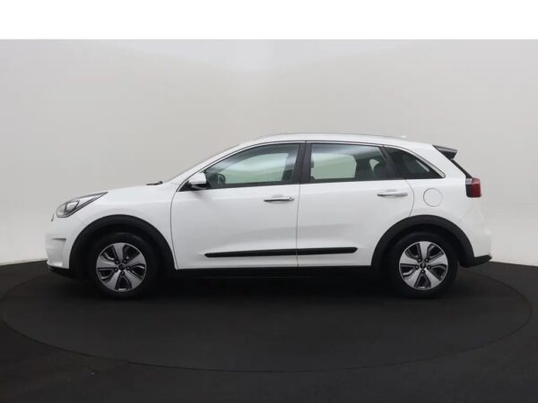 Kia Niro 1.6 GDi Hybrid DynamicLine Navi
