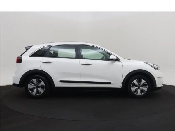 Kia Niro 1.6 GDi Hybrid DynamicLine Navi