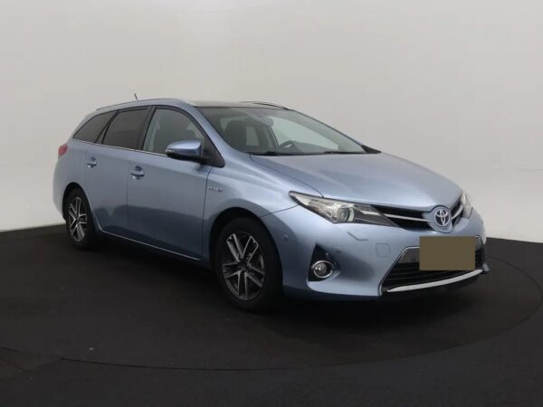 Toyota Auris Touring Sports 1.8 Hybrid Lease