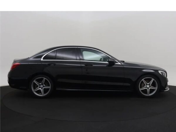 Mercedes-Benz C-Klasse 180 AMG Sport Edition
