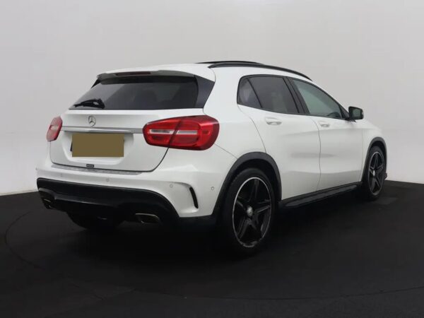 Mercedes-Benz GLA 180 Aut. Ambition