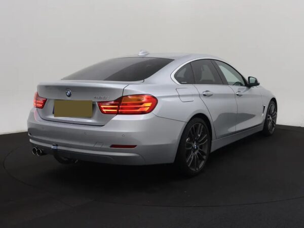 Photo 3 of 26 of WBA4A11010D401789 BMW 4 Serie Gran Coupé 420i Aut. Executive