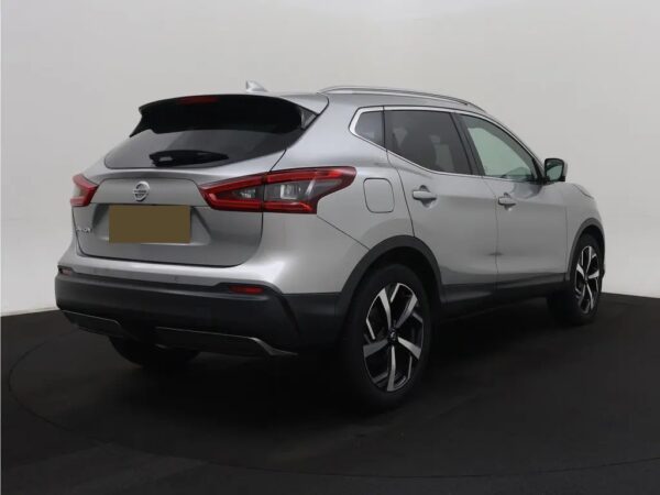 Nissan QASHQAI 1.3 DIG-T Tekna +