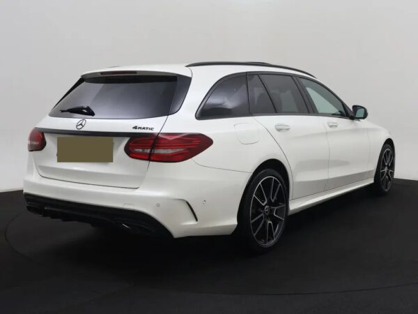 Photo 3 of 33 of WDD2052781F718717 Mercedes-Benz C-Klasse Estate 200 4MATIC Premium Plus AMG