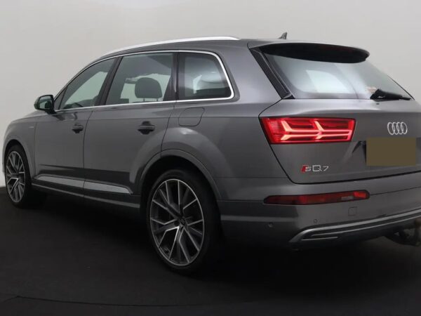 Audi Q7 3.0 TDI e-tron Quattro Sport