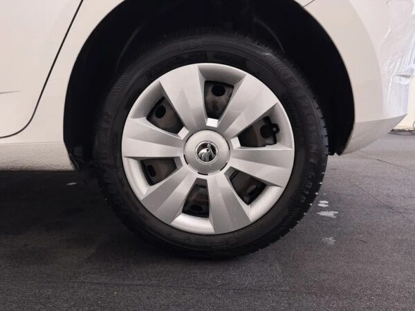 Skoda Fabia 1.0 Active Elektr -Pakket Navigatie