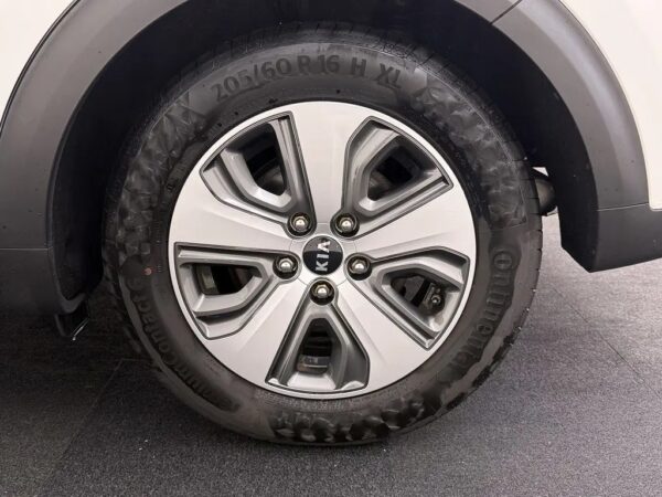 Kia Niro 1.6 GDi Hybrid DynamicLine Navi