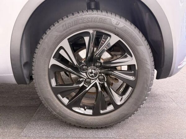 Photo 4 of 30 of VF7NXBHZMGY512722 DS DS 4 Crossback 1.6 BlueHDi Chic