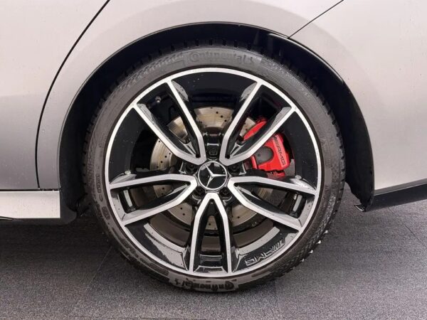Mercedes-Benz CLA-Klasse Shooting Brake AMG 35 4MATIC Premium Plus