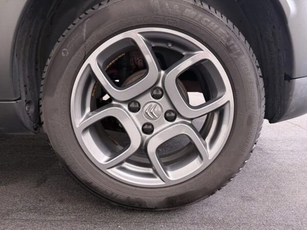 Photo 5 of 23 of VF70PHMZBHE528523 Citroen C4 Cactus 1.2 AUT. PureTech Feel
