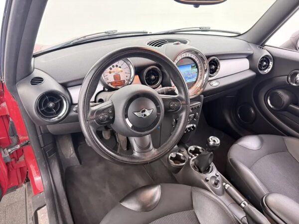Photo 5 of 23 of WMWZF310X0T709410 MINI Clubman 1.6 Cooper Chili Final Edition