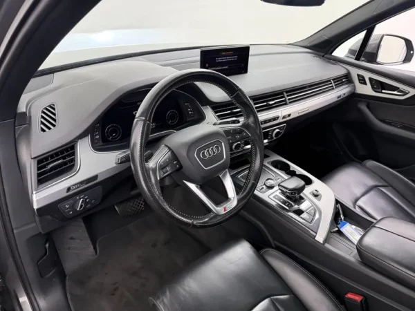 Audi Q7 3.0 TDI e-tron Quattro Sport